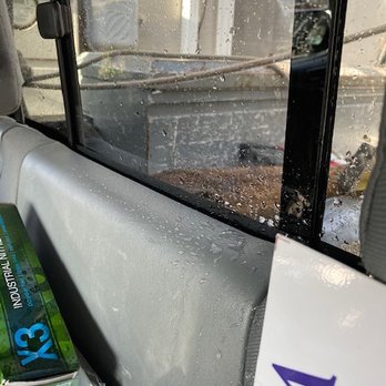 Change Auto Glass - Back Cab glass water leak - Auto Glass Services Near Me - Fremont, California
