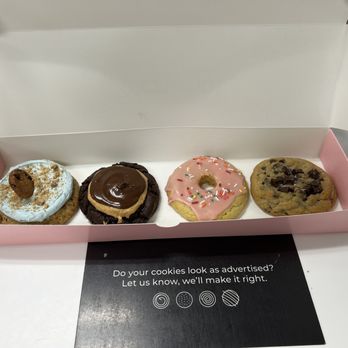 Crumbl - Poway - Bakeries Near Me - Poway, California