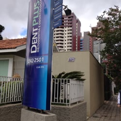 Dentplus - Entrada da clínica.