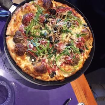 Moose's Tooth - Pizza Near Me - Anchorage, Alaska