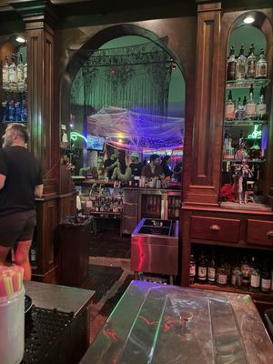 Good Friends Bar by null