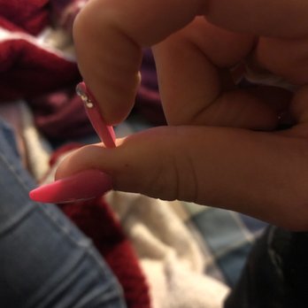 Universal Nails - My lifting nail after only 7days. - Nail Salons Near Me - Amarillo, Texas Universal Nails - My lifting nail after only 7days. - Nail Salons Near Me - Amarillo, Texas