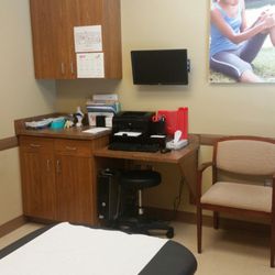 Ellis & Badenhausen Orthopaedics, PSC