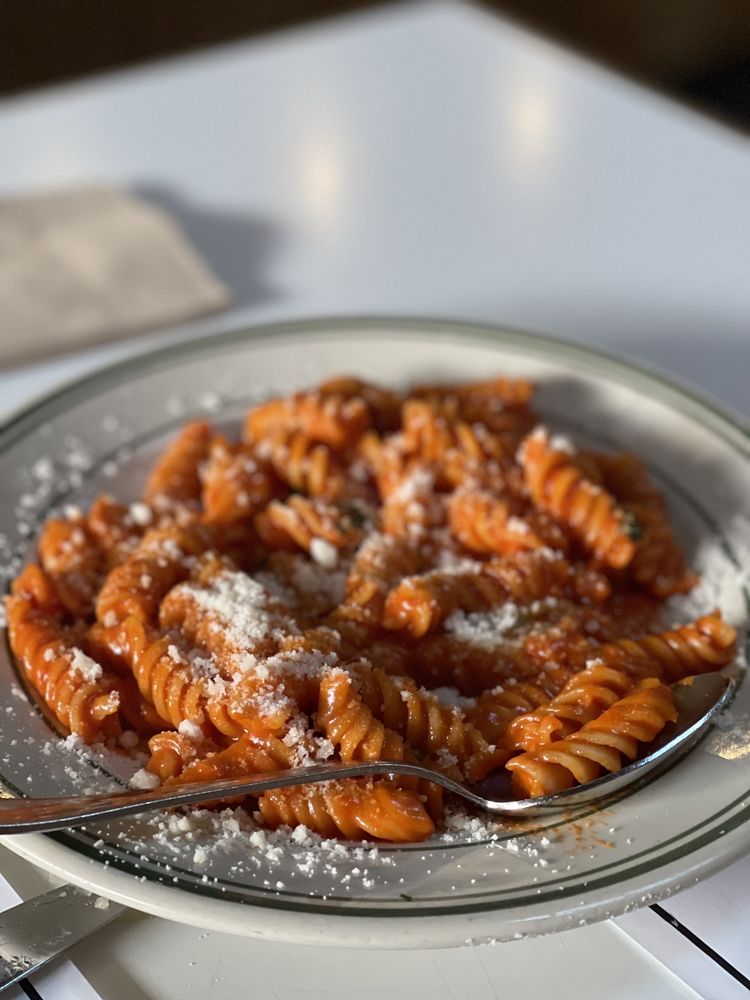Jon & Vinny's Fairfax