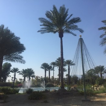 Shields Date Garden - Date Plantation - Fruits & Veggies Near Me - Indio, California Shields Date Garden - Date Plantation - Fruits & Veggies Near Me - Indio, California