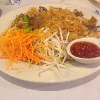 Nara Thai - Sushi Bars Near Me - Baytown, Texas