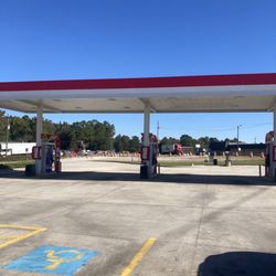 Exxon - 8 pumps