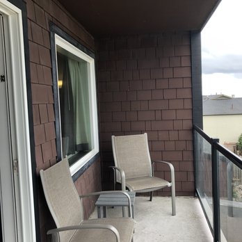 Starfish Manor - Balcony - Hotels Near Me - Lincoln City, Oregon Starfish Manor - Balcony - Hotels Near Me - Lincoln City, Oregon