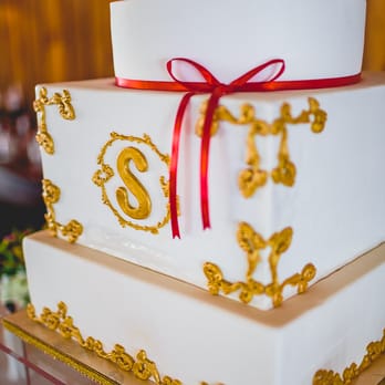 Orangerie Events - The cake was even delicious a year later : ) - Wedding Planning Near Me - Raleigh, North Carolina Orangerie Events - The cake was even delicious a year later : ) - Wedding Planning Near Me - Raleigh, North Carolina