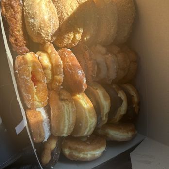 Tommy's Doughnuts - Too good to go - Donuts Near Me - Hayward, California Tommy's Doughnuts - Too good to go - Donuts Near Me - Hayward, California