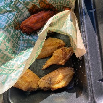Wingstop - Chicken Wings Near Me - Destin, Florida