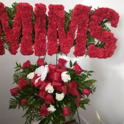 Jones Flowers - The Mims family was satisfied.  Ms. Polly always make my vision a reality when creating memories for bereaved families. Thanks So Much