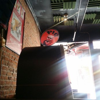 The Pig On Beale - Barbeque Near Me - Memphis, Tennessee