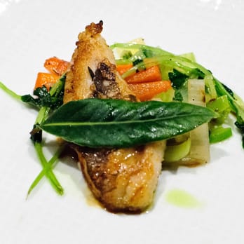 Oceanique - L'amuse Bouche: Wild Skate - French Near Me - Evanston, Illinois