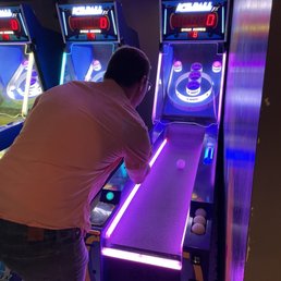 Skeeeeee ball! $0.50 a play! Skeeeeee ball! $0.50 a play!