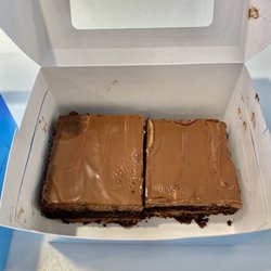 Layers Bakeshop - Sooooo good!!!