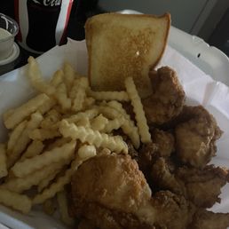 6 finger combo with fries and toast!