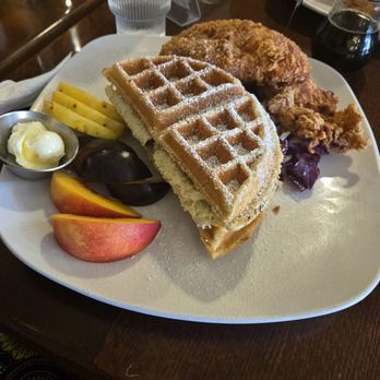 Archie's Tap & Table - Chicken and waffles - New American Near Me - Bronx, New York
