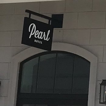 Pearl Hotel - Hotels Near Me - Bay St. Louis, Mississippi Pearl Hotel - Hotels Near Me - Bay St. Louis, Mississippi