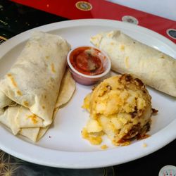 Best Bet Breakfast & Lunch - Breakfast Burrito with Ava Taters -- Hubby's favorite!