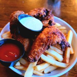 West Coast Tavern - Chicken tenders!