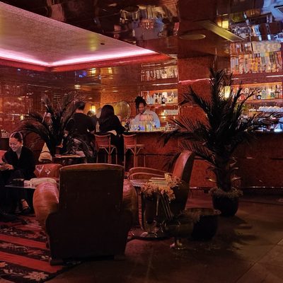 Ash—Bar by null
