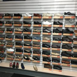 Zelden Shoe Store - SAS, SanAntonio Shoes, Made in the USA.  Comfort shoes and sandals