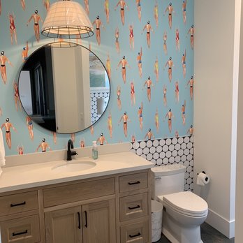 The Wallpaper Sisters - Pool bathroom - Wallpapering Near Me