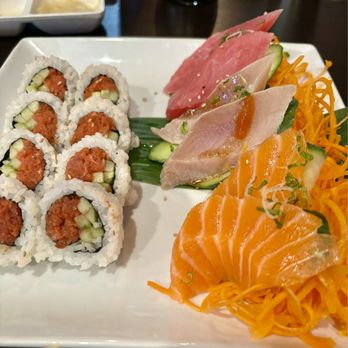 Hooked on Sushi - Sashimi Combo - Sushi Bars Near Me - Fort Worth, Texas