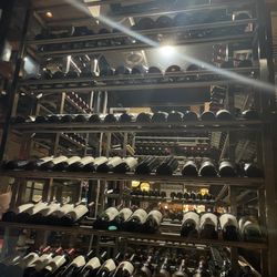 Alba on 53 - Great wine selection