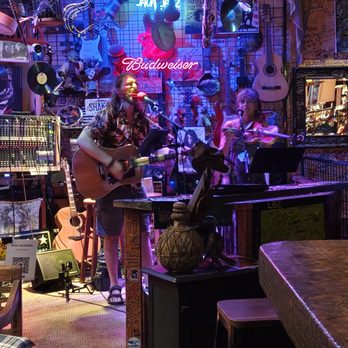 Java Jazz & Soup Nutz - Great live music here! - Coffee & Tea Near Me - Lahaina, Hawaii