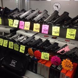Canal Quick Stop - Guns for sale