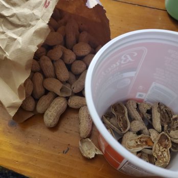 Five Guys 25 Photos 33 Reviews Burgers 2814 N Roosevelt Blvd Key West Fl Restaurant Reviews Phone Number Menu