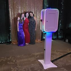 Midtown Photo Booths - Photo booth in action
