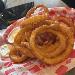 Countryside Bar & Grill - Onion rings. Absolutely delicious!!!