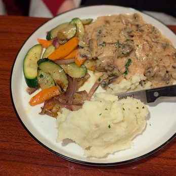 Bistro 26 - Chicken marsal - Mediterranean Near Me - Erie, Pennsylvania Bistro 26 - Chicken marsal - Mediterranean Near Me - Erie, Pennsylvania