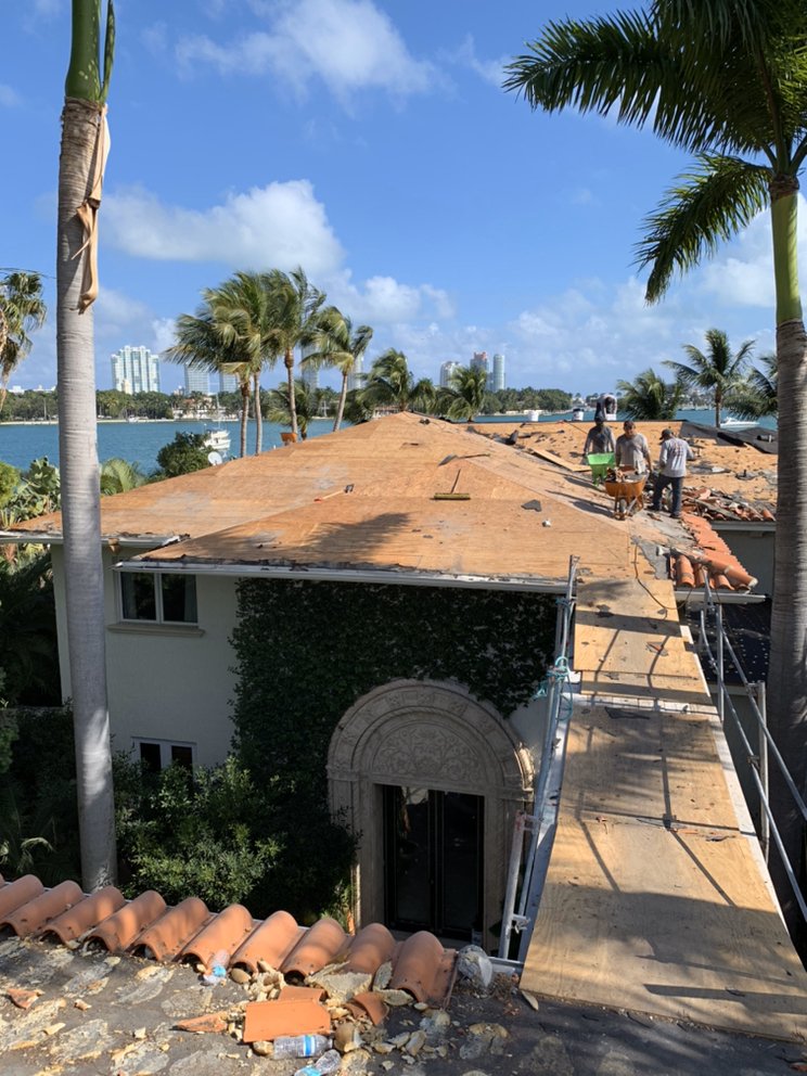 Slide of Swift Roofing Contractor