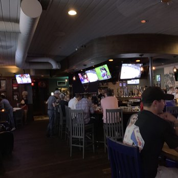 Irby's Tavern - Interior plus bar - Sports Bars Near Me - Atlanta, Georgia