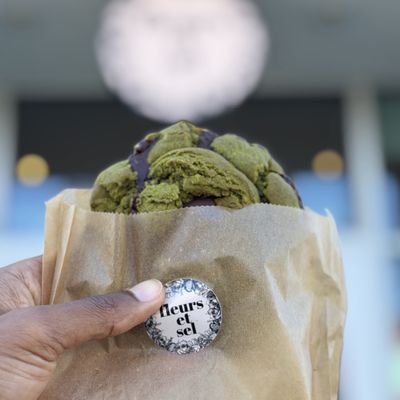 Fleurs et Sel by null