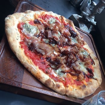 Platform Pizza Bar - Blue Cheese, caramelised onion and pancetta - Pizza Near Me - Bray, WW