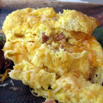 Barefoot Beach Cafe - Inside the Meat Lover's Omelet...Hello Meat, where are you? - Breakfast & Brunch Near Me - Honolulu, Hawaii