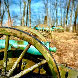 Kennesaw Mountain - Cannons at Kennesaw National park.