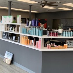 19 Salon & Spa