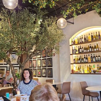 Sorelle - Cafes Near Me - Long Grove, Illinois