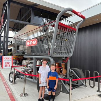 H-E-B - Grocery Near Me - Cypress, Texas