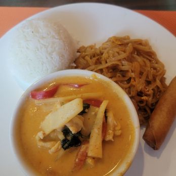 Grandma Thai Cuisine - My red curry lunch special! - Thai Near Me - Kent, Washington Grandma Thai Cuisine - My red curry lunch special! - Thai Near Me - Kent, Washington