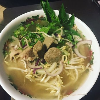 Basil House - Thai Near Me - Texas City, Texas