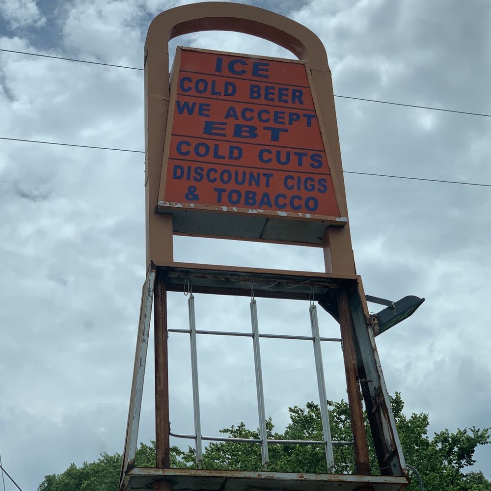 SNAPPY SACKER GROCERY Updated August 2024 701 E Raines Rd, Memphis