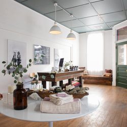 Spruce And Honey Waxing Parlor