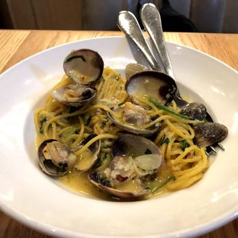 Nightingale - clam spaghetti (small) - Live/Raw Food Near Me - Vancouver, British Columbia